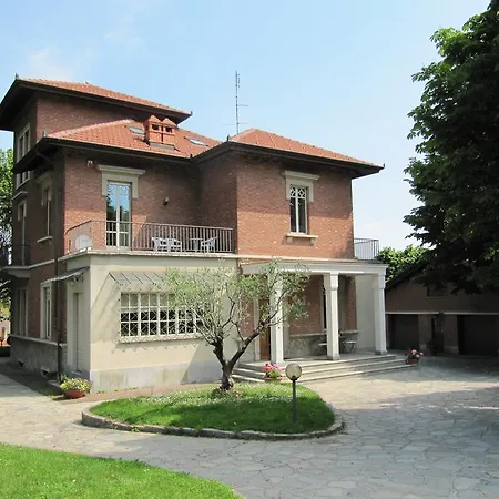 Grilli Di Cantarana B&B 리볼리